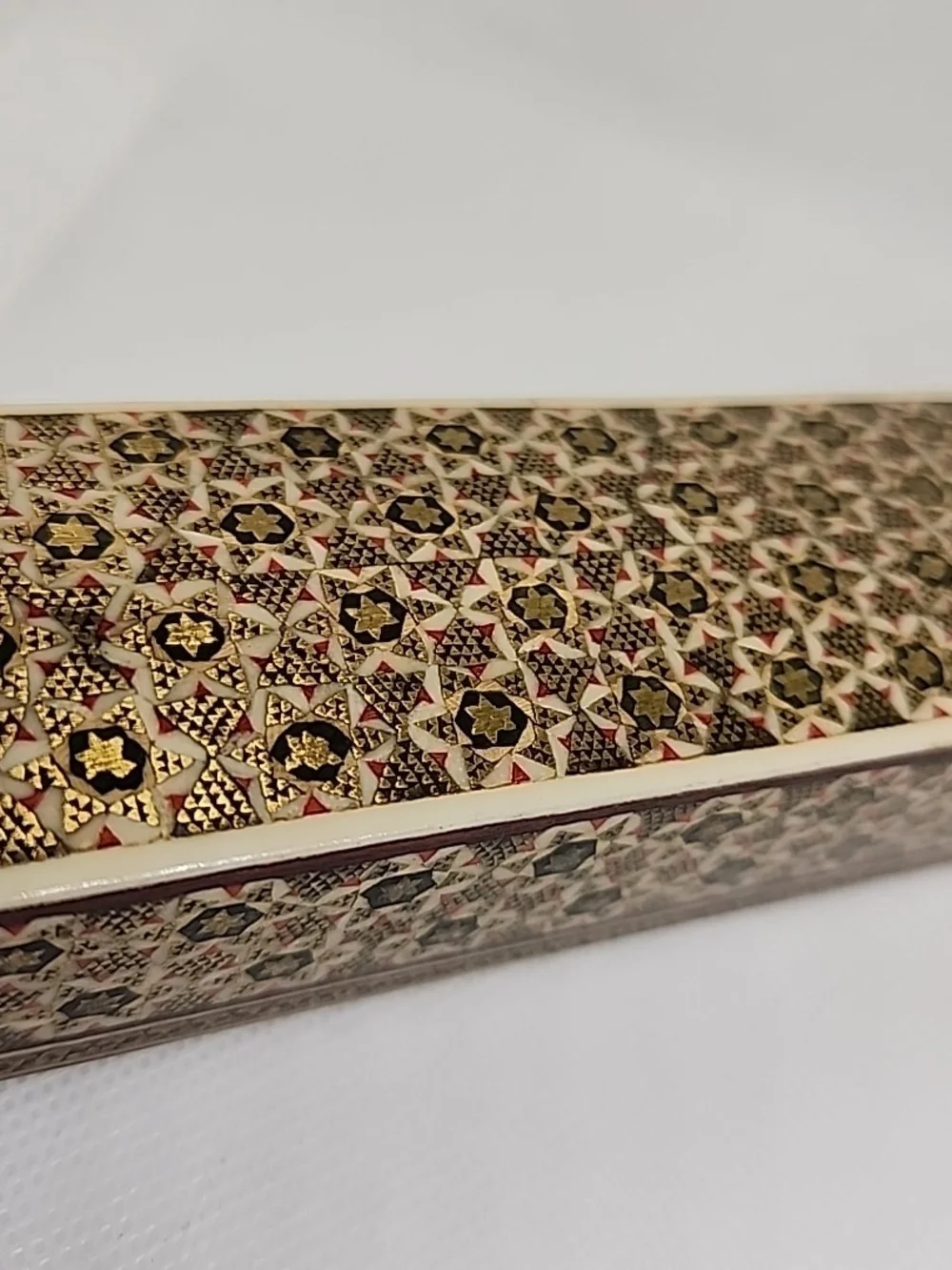 Handcrafted Vintage Floral Inlay Wood Pencil Box - Brown
